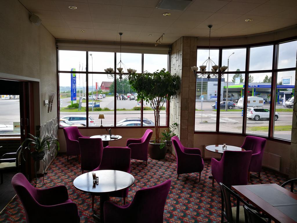 Hotel Jaemsae Buitenkant foto