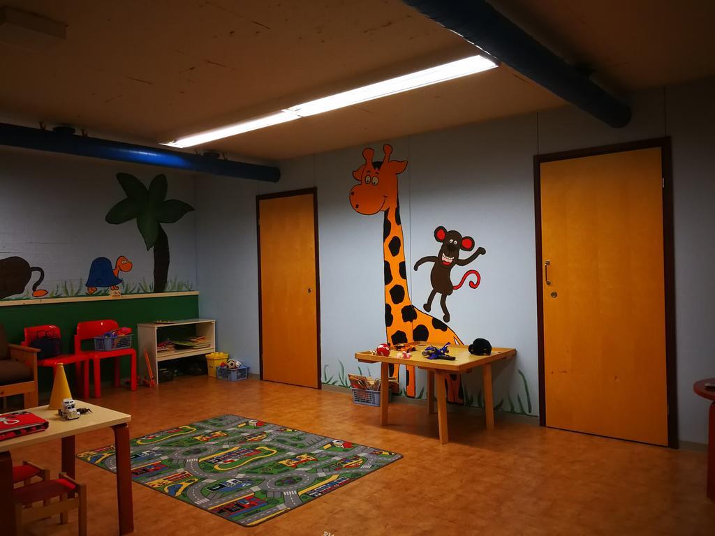 Hotel Jaemsae Buitenkant foto