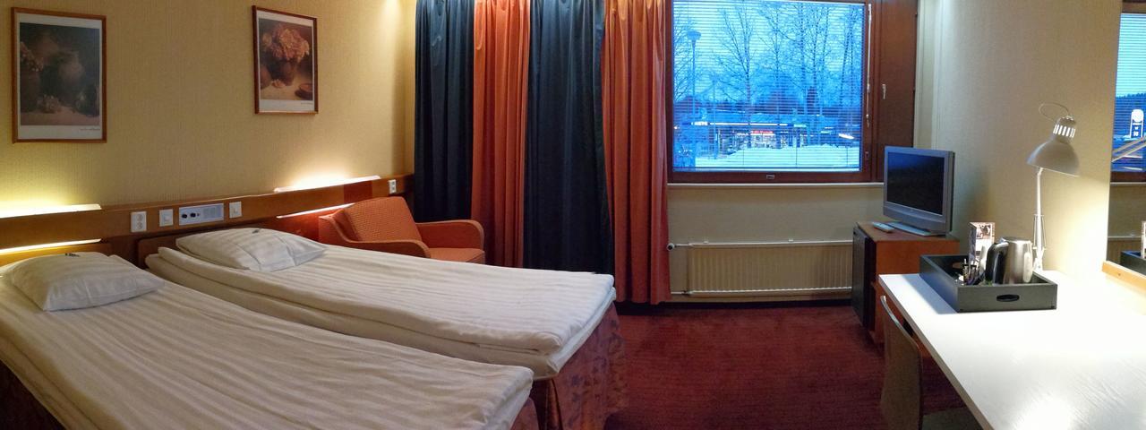 Hotel Jaemsae Buitenkant foto